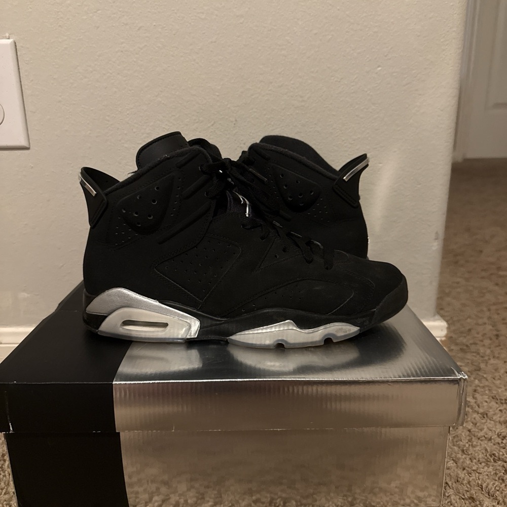 Jordan 6 Chrome 2022